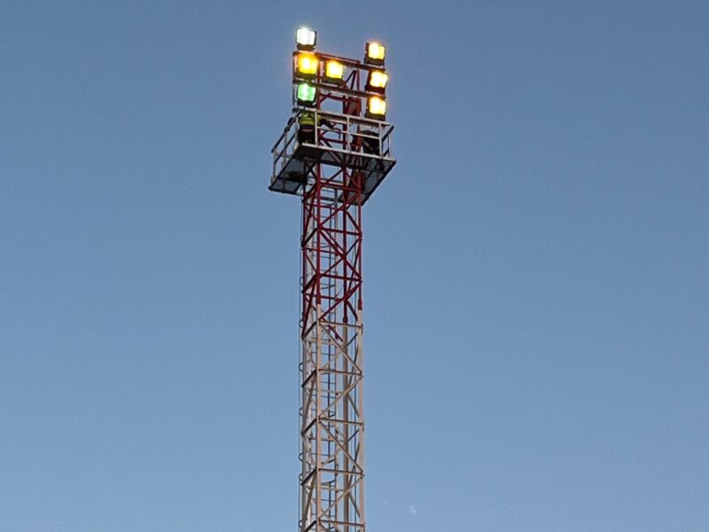torres de iluminacion 2